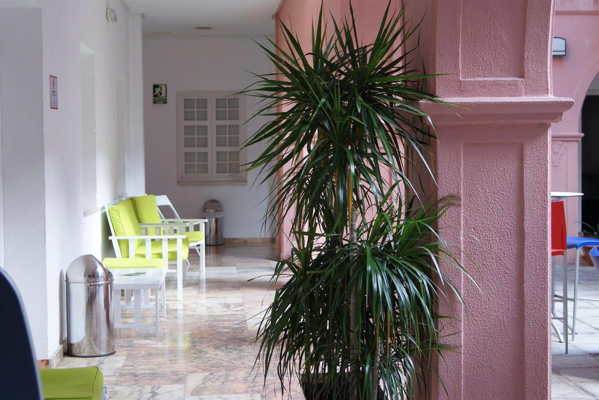 Albergue Inturjoven Huelva Ngoại thất bức ảnh